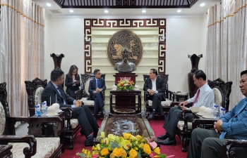 Courtesy call of Ambassador with Chairman, Ben Tre Province (13th May, 2022)